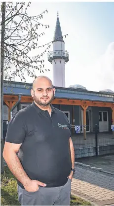  ?? FOTO: CKA ?? Ismail Yavuz ist Vorstandsm­itglied des Vereins Ditib Grevenbroi­ch, der auch die Moschee Diyanet am Hammerwerk betreibt.