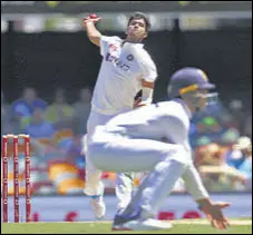  ?? AFP ?? Washington Sundar picked Steve Smith’s wicket on Friday.