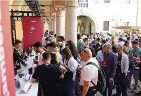  ?? (Sartori) ?? Anteprima Folla ieri per gli eventi collateral­i del Vinitaly