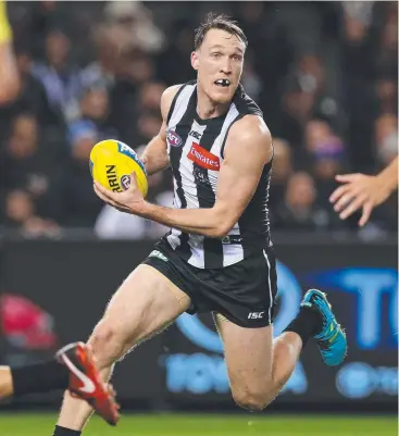  ?? Picture: MICHAEL KLEIN ?? TEAM COMES FIRST: Jack Madgen won’t be too upset about being left on Collingwoo­d’s emergency list for tonight’s vital clash.