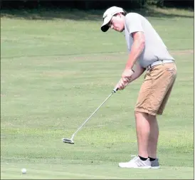  ??  ?? Georgia Northweste­rn freshman golfer Branton Bailey earned USCAA second team All-American honors during the USCAA Nationals at Penn State University last week. The Bobcats placed fourth overall, 12 shots out of first place. (File photo by Scott Herpst)