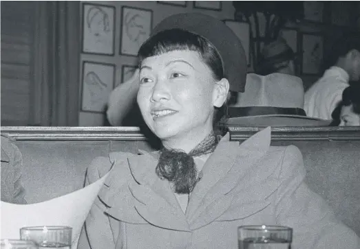  ?? AP FILE ?? Chinese American actor Anna May Wong appears at a luncheon at the Brown Derby restaurant in Los Angeles on Oct. 29, 1942.