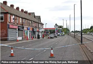  ?? ?? Police cordon on the Coast Road near the Rising Sun pub, Wallsend