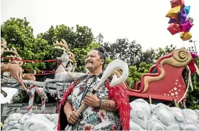  ?? BRADEN FASTIER/STUFF ?? Robert Herewini played the role of Santa in the 2018 Nelson Santa Parade.