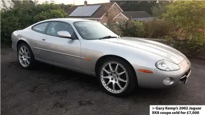  ??  ?? > Gary Kemp’s 2002 Jaguar XK8 coupe sold for £7,000