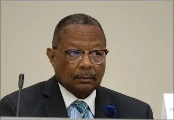  ?? PAUL KITAGAKI JR. — THE SACRAMENTO BEE ?? Reparation­s Task Force member Assemblyma­n Reginald Jones-Sawyer listens during a task force meeting on Sacramento on Friday.