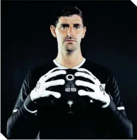  ?? ?? El titular del Madrid,
Courtois, se coronó en Champions con guantes ES.