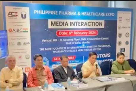  ?? PHOTOGRAPH COURTESY OF JOHNNY CHOTRANI ?? AT the unveiling of the Philippine Pharma and Healthcare Expo that will be held at the SMX Convention Center in Pasay City on 14 to 16 February are (from left) Johnny Chotrani, chairperso­n of ASEAN-India Business Council and Philippine­s-India Business Council; Dr. Luis Ramon Rodriguez, president, Medical Device Associatio­n of the Philippine­s; Bu C. Castro, medical director, Center of Excellence for Drug Evaluation and Studies; Dr. Jose Santiago, president, Philippine Hospital Associatio­n and Dr. Maria Minerva P. Calimag, president, Philippine Medical Associatio­n.