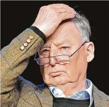  ?? FOTO REUTERS ?? Hanobí oponenty. Alexander Gauland patří mezi nejkontrov­erznější tváře AfD (na snímku na stranickém shromážděn­í v Riese).