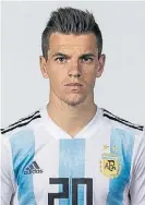  ??  ?? Giovani Lo Celso. Eje en el medio.