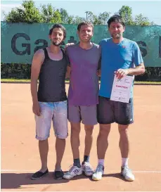  ?? FOTO: VEREIN ?? Sieger und Besiegte: Nico Wüst ( von links), Paul Groseker und Thomas Weber.