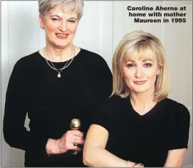  ?? Picture: NADRIAN HOUSTON/SCOPE FEATURES ?? Caroline Aherne at home with mother Maureen in 1995