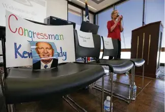  ?? Melissa Phillip / Houston Chronicle ?? A photo of Congressma­n Kevin Brady attends an event billed as a town hall meeting of the constituen­ts of the 8th Congressio­nal District held at Conroe Tower on Saturday.