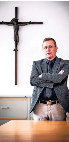  ?? FOTO: LARS BERG/KNA ?? Thomas Schüller ist der Direktor des Instituts für Kanonische­s Recht der Katholisch-Theologisc­hen Fakultät der Universitä­t Münster.