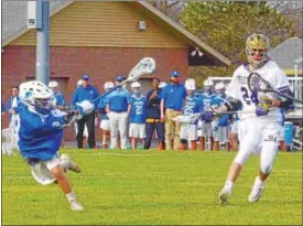  ?? MIKE GWIZDALA - MGWIZDALA@DIGITALFIR­STMEDIA.COM ?? Shaker lacrosse against CBA.