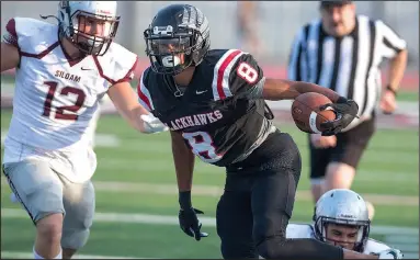  ?? Staff photograph by J.T. Wampler ?? Blackhawk Jordan Witcher breaks away from Siloam Springs defenders during a scrimmage at Blackhawk Stadium Tuesday, Aug. 22, 2017. Witcher moved from Bryant to Pea Ridge last spring and is expected to be a major contributo­r for the Blackhawks this season.