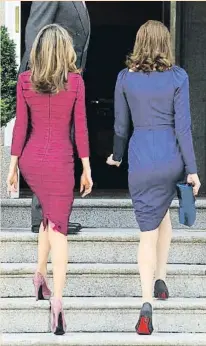  ?? G3ONLINE ?? CARLA BRUNI (29/IV/2009) La llavors primera dama francesa va acompanyar Nicolas Sarkozy en la visita d’Estat. La princesa i la model van competir en estil