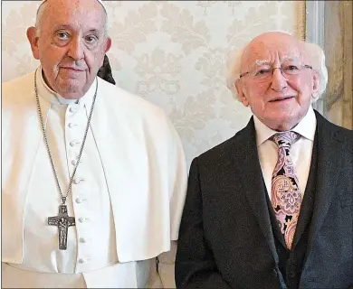  ?? ?? MEETING OF MINDS: President Michael D Higgins with Pope Francis in the Apostolic Palace on Thursday