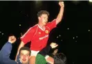  ?? Dan Smith/Getty ?? Manchester United’s Mark Robins after a semi-final replay win against Oldham in 1990. His third-round goal against Nottingham Forest was a key moment. Photograph: