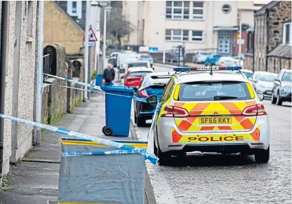  ?? Picture: Steve Brown. ?? Police cordoned off the area to the rear of the hotel yesterday morning.