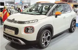  ??  ?? Noch eine Hoheit: Der Citroën C3 Aircross erscheint Ende Oktober mit Frontantri­eb, 82 bis 130 PS und ab 15.490,–