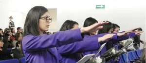  ??  ?? ES LA primera generación de estudiante­s que salen a practicar