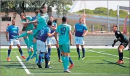  ??  ?? JORDI. El extremo consiguió el gol del empate de buen cabezazo.