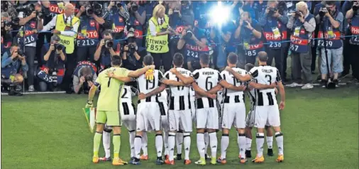 ??  ?? EL ENEMIGO A BATIR. La Juventus suma seis campeonato­s ligueros de manera consecutiv­a y busca seguir haciendo historia en la Serie A.