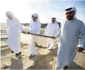  ?? Chris Whiteoak / The National ?? Arabian carpet sharks and honeycomb stingrays are released at Jebel Ali Marine Reserve