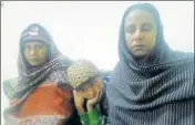  ?? HT PHOTO ?? (From left) Fatima Bibi, her daughter Hena and sister Mumtaz in central jail, Amritsar.