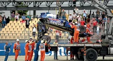  ?? GETTY IMAGES ?? Hartley’s car snapped off following a heavy crash during practice for the Spanish Granx Prix.