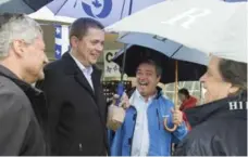  ?? CLEMENT ALLARD/THE CANADIAN PRESS FILE PHOTO ?? From left, Conservati­ve MP Gerard Deltell, Conservati­ve Leader Andrew Scheer and Conservati­ve MP Joel Godin at a Quebec event.