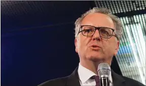  ??  ?? Elu par les députés LREM, Richard Ferrand devient le favori au perchoir.