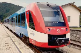  ??  ?? Modello Austria. Un treno a idrogeno fabbricato da Alstom per le ferrovie austriache. È in servizio dal settembre 2020