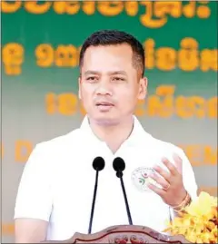  ?? SAR SOKHA FB ?? Interior minister Sar Sokha speaks during the 18th Internatio­nal Day of Remembranc­e for Road Traffic Victims, in Preah Sihanouk province on December 25.