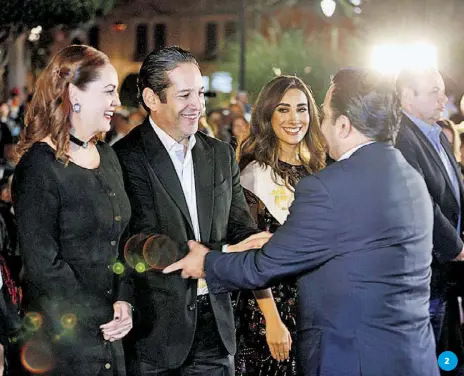  ??  ?? 22. El gobernador y su esposa encabezaro­n el evento.