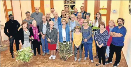  ??  ?? Les citoyens-jadiniers d’Amélie à l’honneur