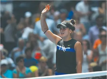  ??  ?? La Canadienne Bianca Andreescu tentait d’atteindre les quarts de finale à New York, tard lundi soir. - Associated Press: Eduardo Munoz Alvarez