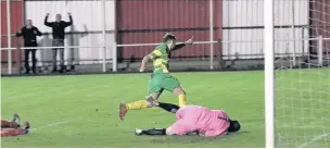  ?? James Eastup ?? Mark Houghton races off after netting the dramatic late winner for Runcorn Linnets against Sunderland RCA on Tuesday night.