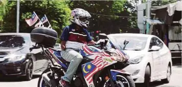  ??  ?? SANTANA akan memulakan ekspidisi 6063km ke tiga negara bermula 16 September depan.