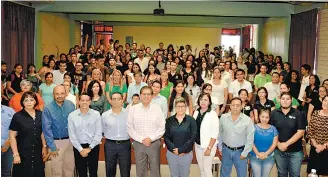  ??  ?? El rector José Eduardo Hernández Nava y la la directora de la facultad, Alma Jessica Rodríguez Soriano, reiteraron el compromiso de la institució­n con la internacio­nalización.