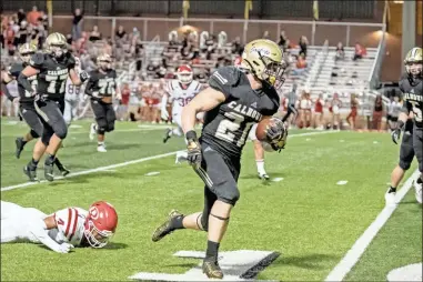  ?? Tim Godbee ?? Calhoun sophomore Caden Williams runs in one of his two touchdowns on the night in a 42-35 win over Dalton.