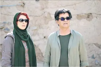  ??  ?? ► El realizador iraní Jafar Panahi en su filme Three faces.