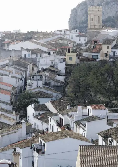  ?? Fotos: Ángel García ?? Das valenciani­sche Dorf Tàrbena ist bis heute stolz auf seinen Mallorquin­er Akzent.