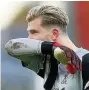  ??  ?? HUGE ERROR Karius dropped one in the net