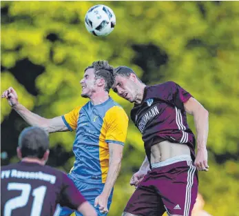  ?? FOTO: VOLKER STROHMAIER ?? Zwischen Biberach und Ravensburg ging es am Freitagabe­nd hoch her.