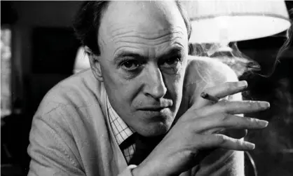  ??  ?? Roald Dahl in 1971. Photograph: Ronald Dumont/Getty Images