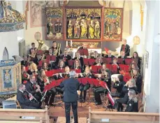  ?? SZ-FOTO: MAPP ?? Der MV Ersingen gab ein Konzert in der Franziskus­kirche.