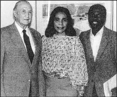  ?? ARMSTRONG WILLIAMS VIA AP ?? Senate Judiciary Chairman Strom Thurmond, R-S.C., stands with Coretta Scott King, widow of civil rights icon Martin Luther King Jr., and then-Thurmond staffer Armstrong Williams.