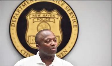  ?? Peter Hvizdak / Hearst Connecticu­t Media ?? Retired NHPD Captain Anthony Duff speaks during a press conference at the New Haven Police department Thursday.